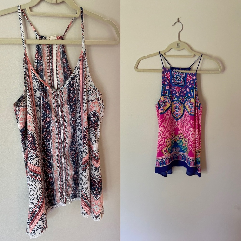 2 fun colored beautiful sleeveless top